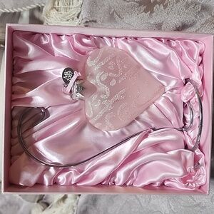 Rare 2007 Mary Kay glass ornament with stand